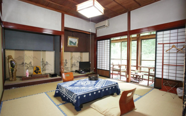 Setoguchi – Guest Rooms – Tokamachi