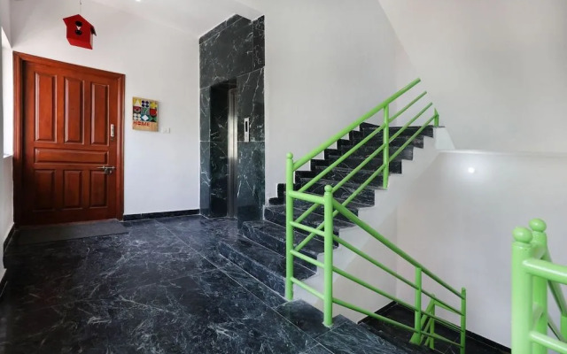 Ðÿ ˜Ï¸ Well-Lit Roomðÿœžlal Bagh Stn 29250