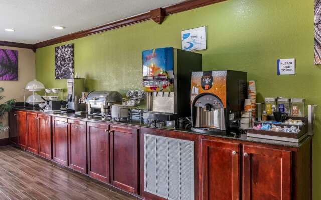 Sleep Inn & Suites Brunswick North