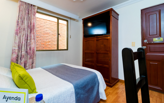 Hotel Virrey Central