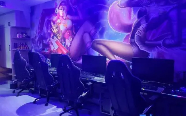 Suiting E-sports Homestay (Shapu Avenue)