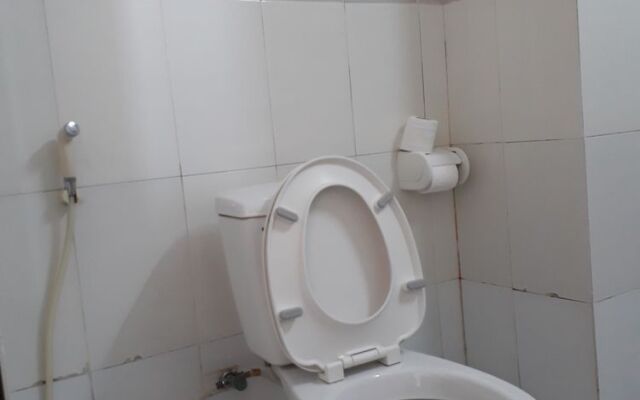 Ngan Hang Hotel