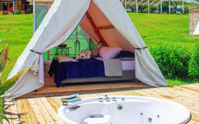 AW Guatape Glamping Resort
