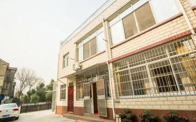 Shanghai Zhouqiao apartment
