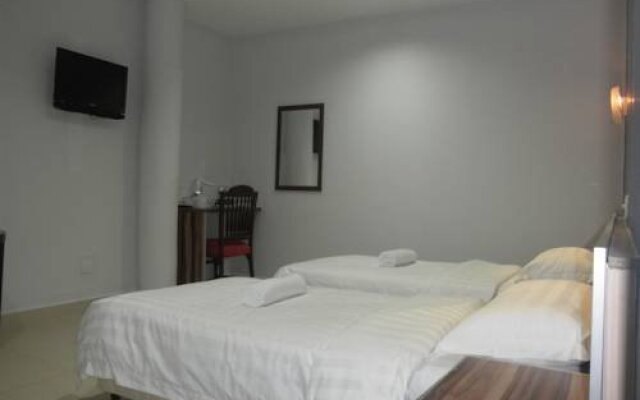 Rim Hotel