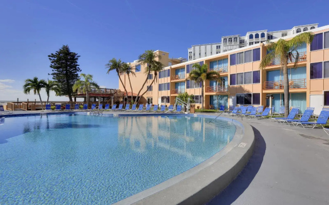 Dolphin Beach Resort