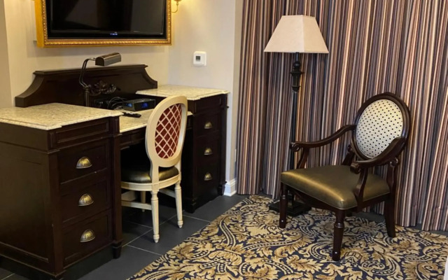 Place d'Armes Hotel