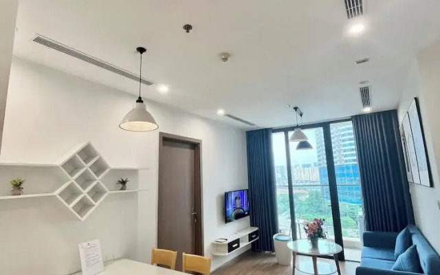 Asahi Luxstay Vinhomes Skylake APT 2br