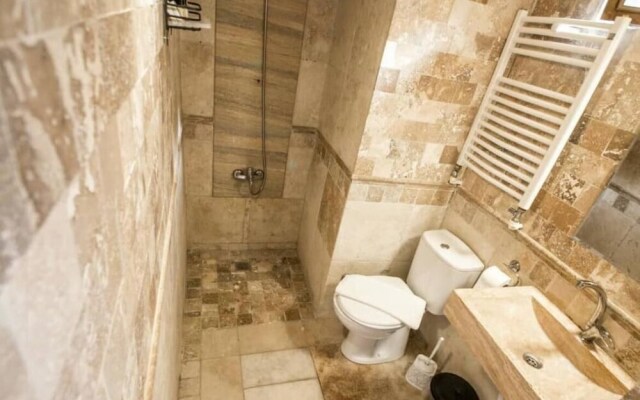Harkasos Cave Hotel