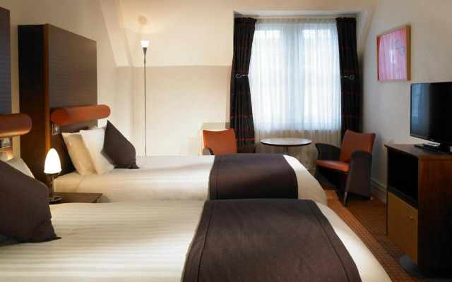 The Angel Hotel