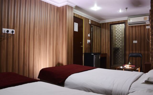 Hotel Raj Palace