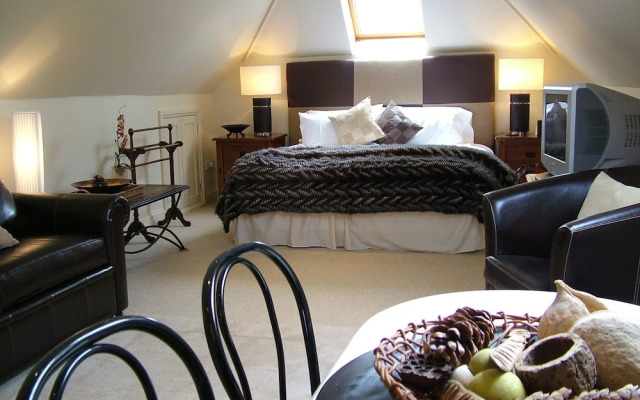 Lord Bute Hotel & Restaurant