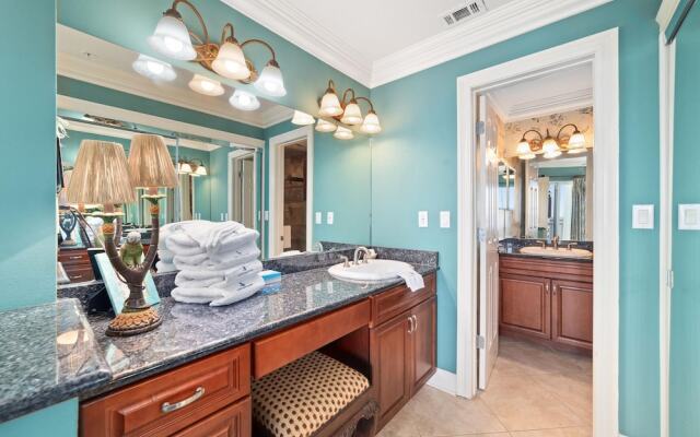 Seaspray East 1023- Gulf Front