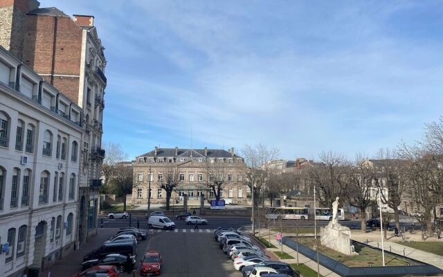 Enzo Hotels Limoges Centre Jourdan By Kyriad Direct