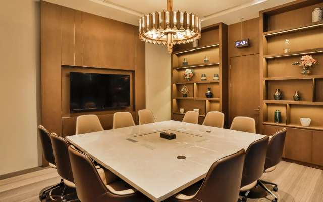 Best Western PLUS Runway - Luxury Collection Hotel