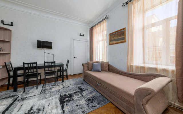 DeRent Aparts (ДеРент Апартс) на переулке Антоненко