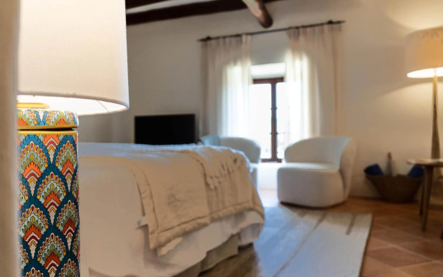Reserva Rotana Hotel