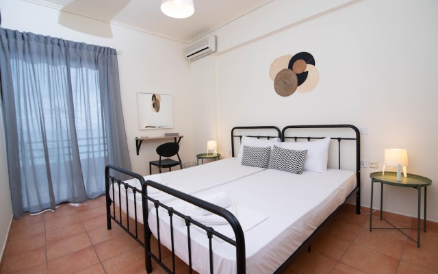 Mantinia Apartments