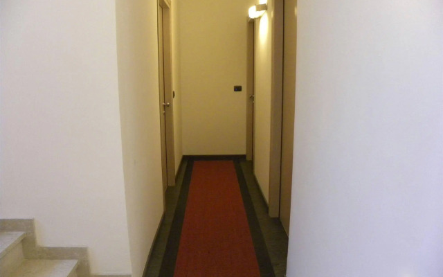 Venice Apartments Dante