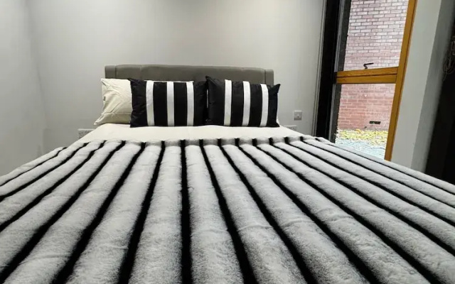 Sheffield City Comfort Apartment