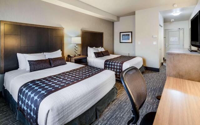 Best Western Plus Chena River Lodge