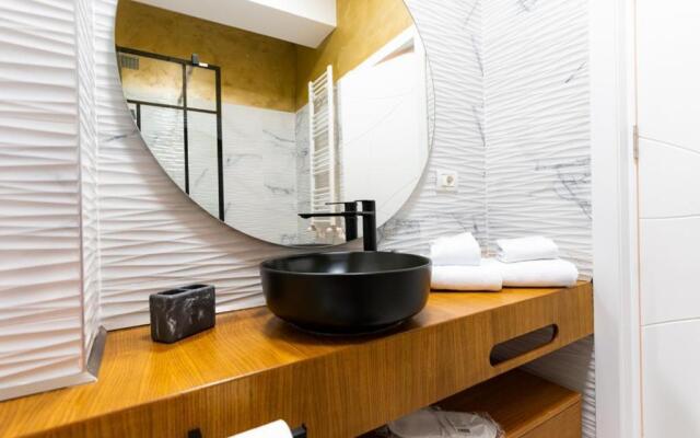 Gold House at Stefan Building Resort