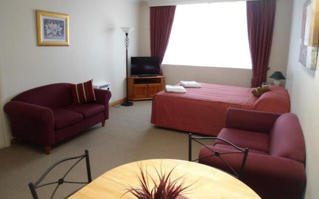 Ashwood Apartments