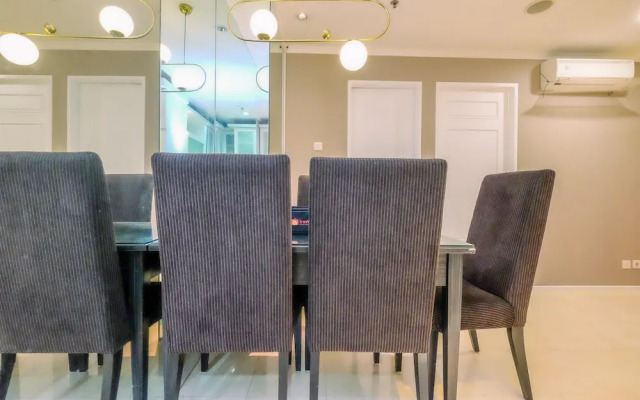 Elegant And Comfort 2Br Apartment At Fx Residence