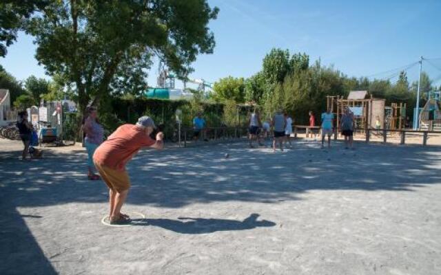 Camping Le Bois Joly