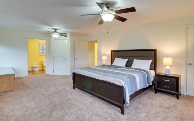 Poconos Retreat w/ Lake & Mountain Views!