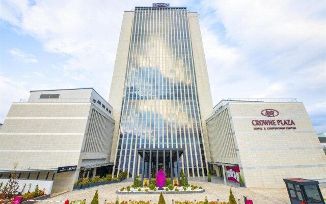 Crowne Plaza Ankara, an IHG Hotel