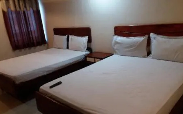 Poorna Lodge by OYO Rooms