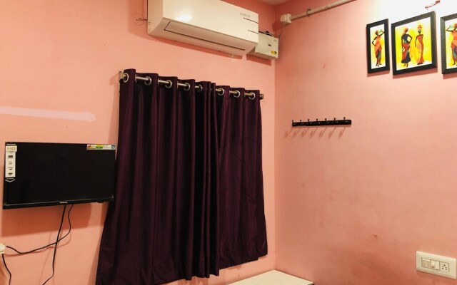 Hotel Varsha