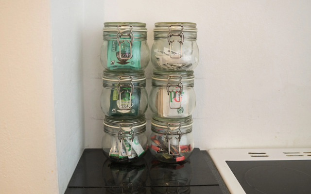 Spacious Studio Apartment Soho Square