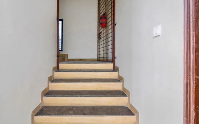 Treebo Trip Shri Guru Service Apartment