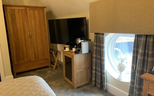 The Wheatsheaf Hotel Sandbach