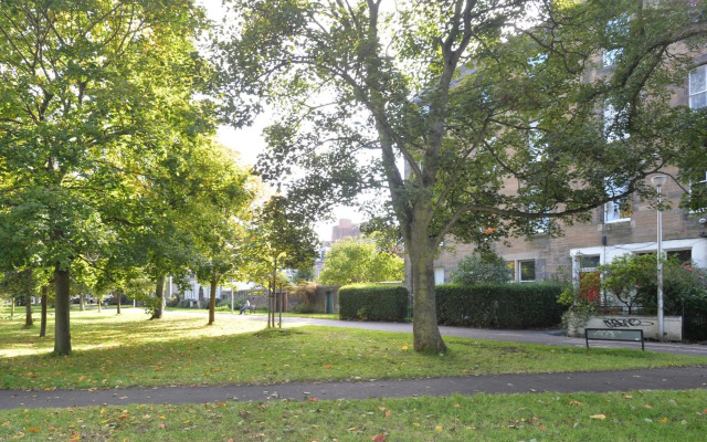 Executive 3 bed in The Meadows