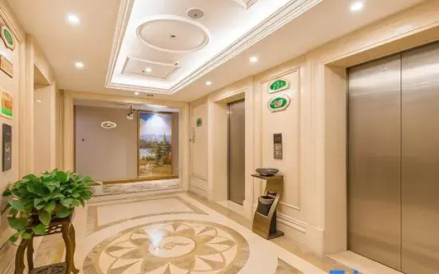 Vienna Hotel