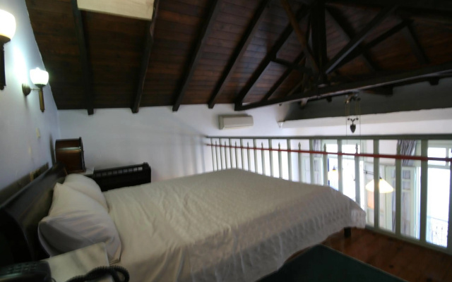 Nostos Hotel