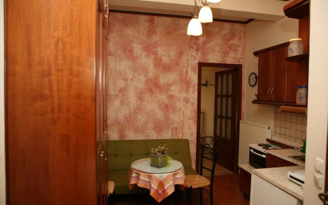 Katsios Studios