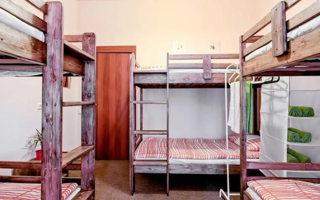 Nevskiy Living Quarters