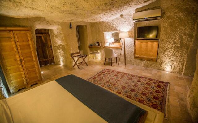 Azure Cave Suites