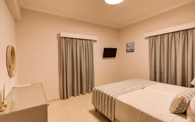 Maria Beach Hotel