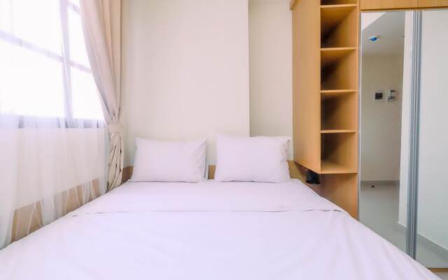 Good Choice And Strategic 2Br Without Living Room Evenciio Apartment