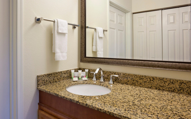 Staybridge Suites Minneapolis-Bloomington by IHG