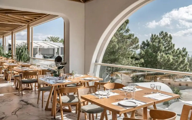 Kakkos Bay Hotel & Bungalows