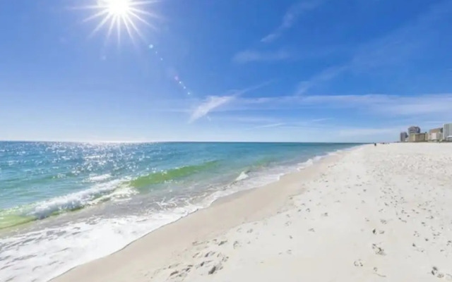 Island Winds West 471