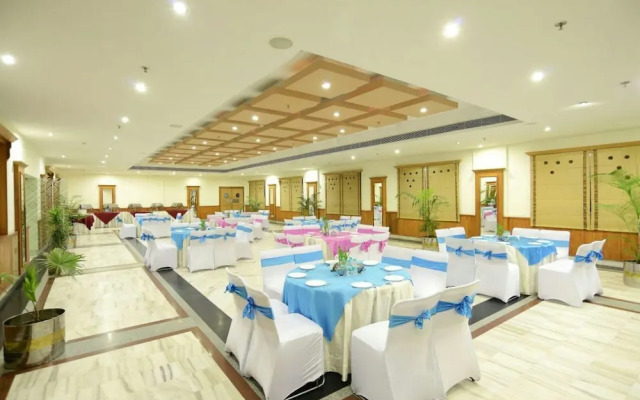 V One Hotel - The Competent Palace