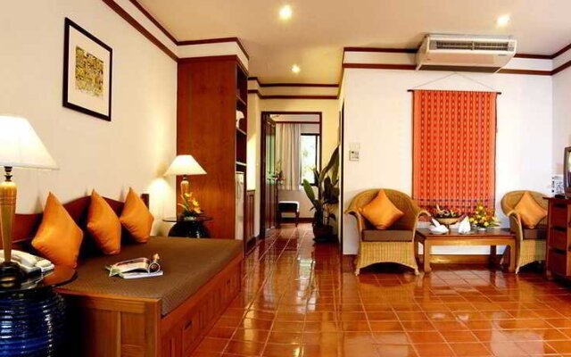 Kamala Bay Garden Resort