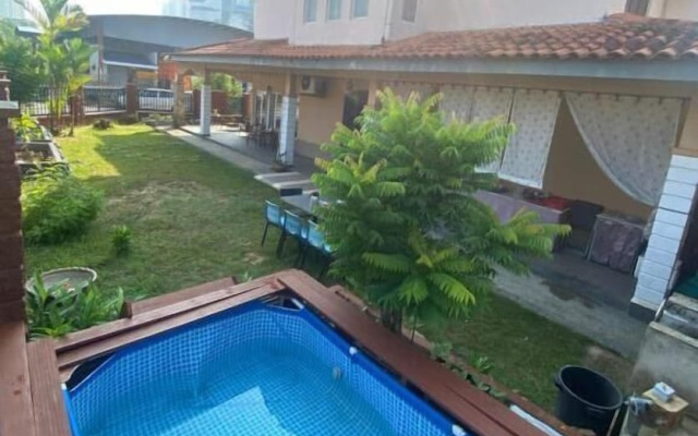 Guesthouse Khatib
